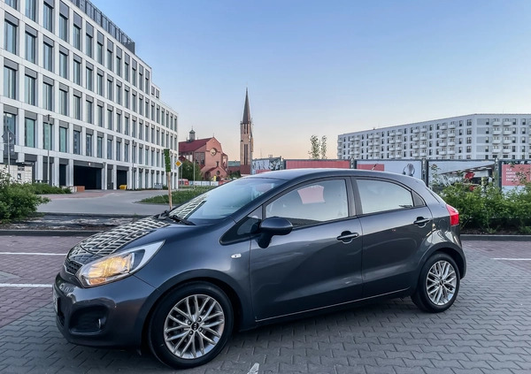 Kia Rio cena 29800 przebieg: 128000, rok produkcji 2014 z Wrocław małe 631